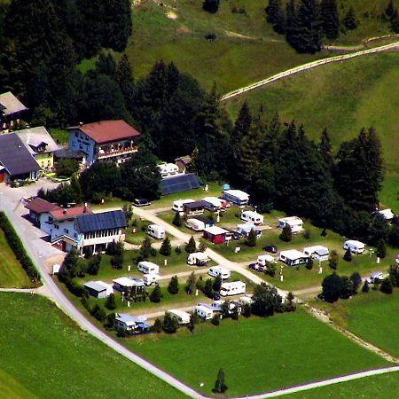 Camping Alpenwelt Hotel Танхайм Екстериор снимка