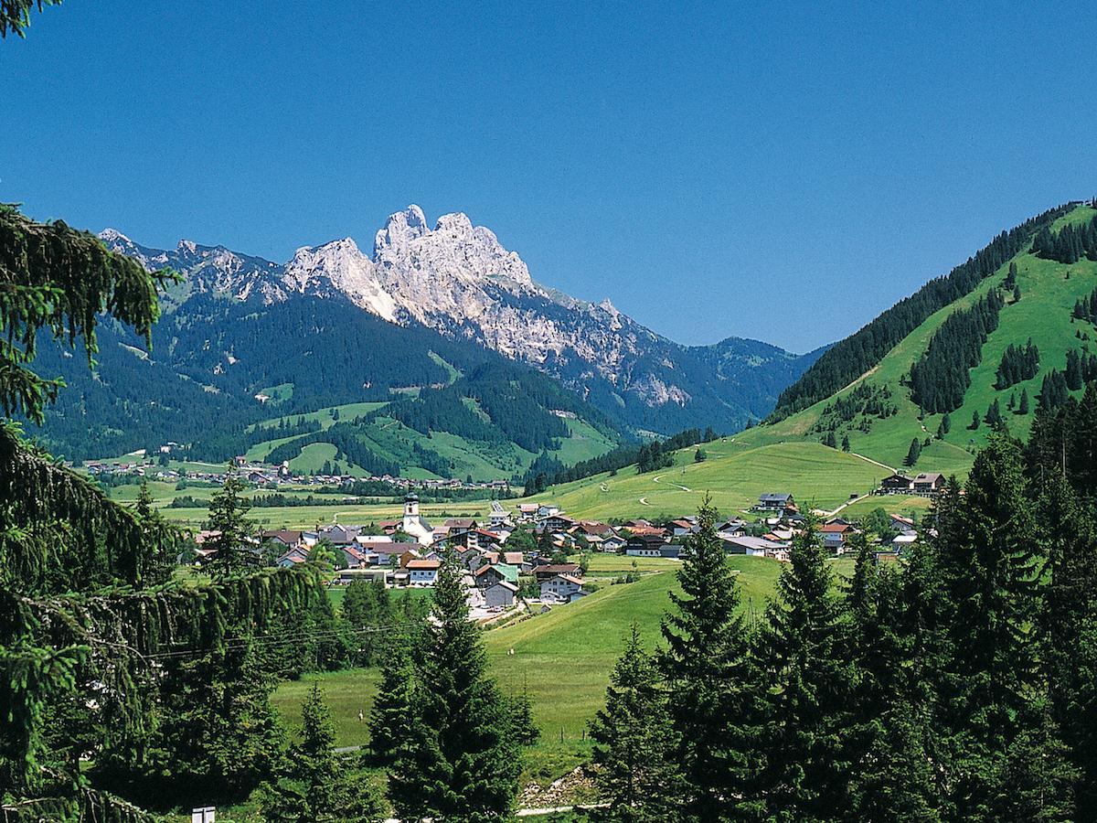 Camping Alpenwelt Hotel Танхайм Екстериор снимка